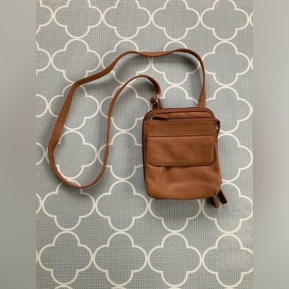 Fossil Tan Leather Messenger Bag